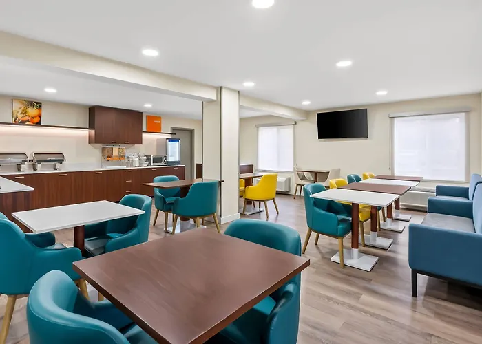 Comfort Inn & Suites Salt Lake City I-80 I-15 Downtown